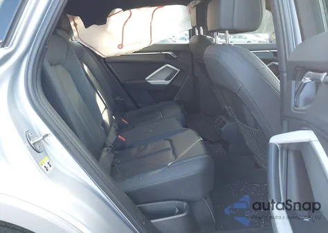 2020 Audi Q3 Premium 45 Tfsi Quattro Tiptronic z USA, uszkodzony, nr VIN WA1AECF38L1122686